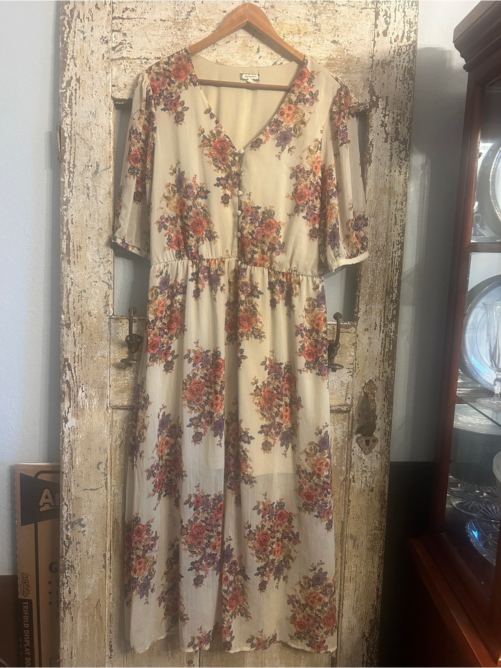 Romantic Boho V-Neck Midi Dress With Fall Floral Print